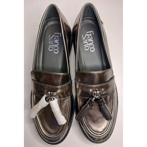 Franco Sarto Sz 5.5 Carolynn Loafers Metallic Pewter Silver w/ Tassels Lugg Sole - Picture 2 of 16
